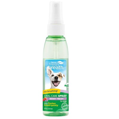 To Oral Care Spray απο την Tropiclean χαρίζει εύκολα με ενα ψεκασμό,  καθαρή και δροσερή αναπνόη στο σκύλο σας. Με γευση Berries-Mint( Βατόμουρα - Μέντα)  Κατάλληλο για όλα τα σκυλάκια. Βάρος/ Συσκευασία : 117ml